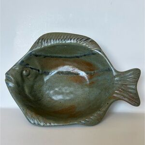 Lee Shank Fish Dish Bowl Stoneware Pottery Glazed Artist Signed Green